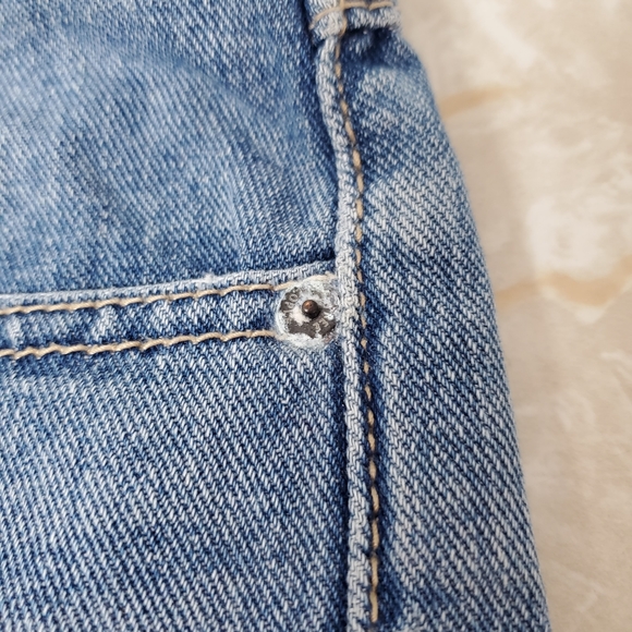 Free People Distressed Blue Jean Denim Shorts Sz 26 - Picture 9 of 9